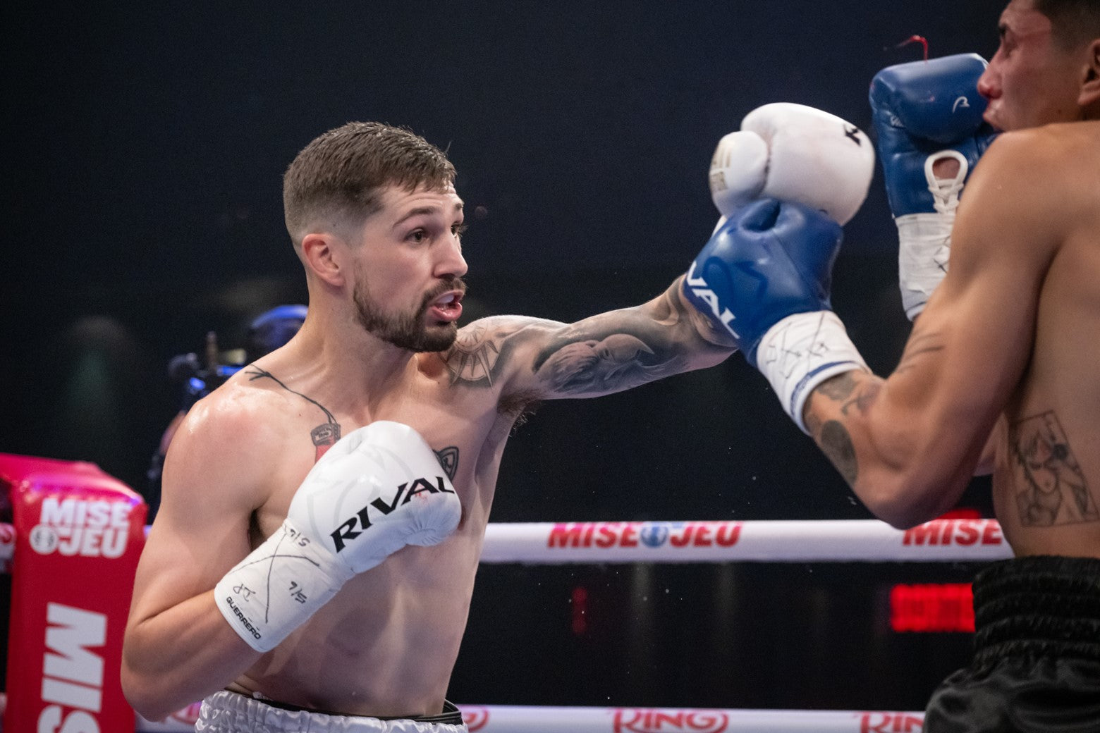 Le médaillé olympique Wyatt Sanford triomphe pour la première fois au Québec - Canada Fighting