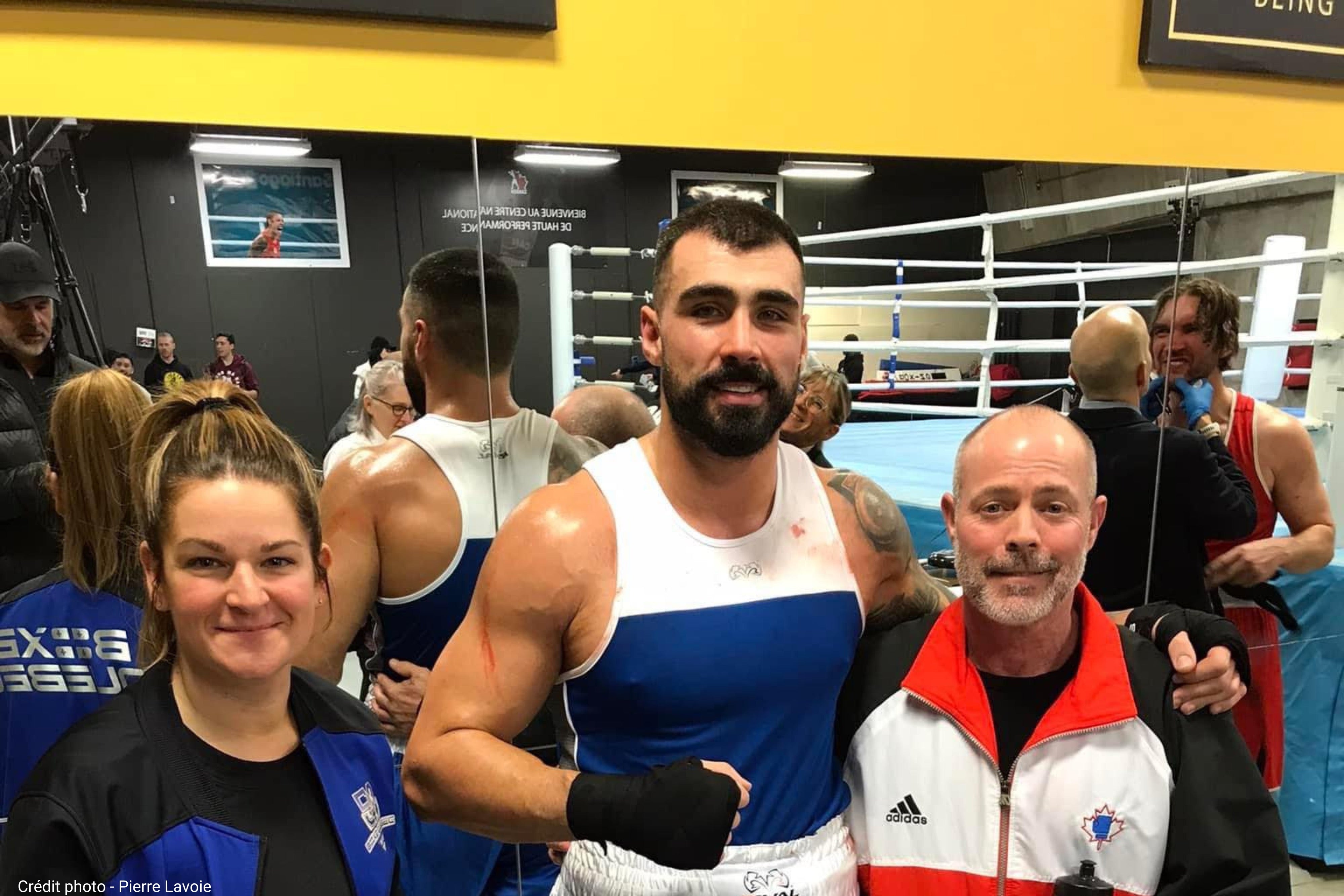 Barrière passe la première étape des qualifications Olympiques de Boxe Canada - Canada Fighting